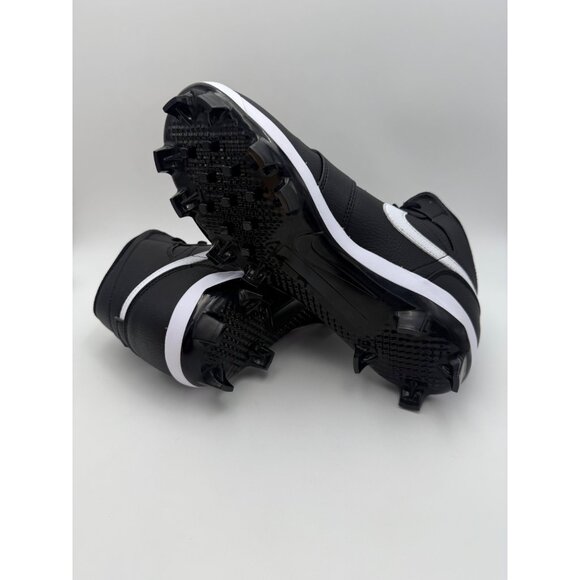 Size 9 - Nike Air Jordan 1 Retro MCS 'Black White' Baseball Cleats - Picture 7 of 8